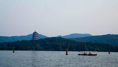 夏日杭城漫游指南 三大名勝、四大風(fēng)味與必買(mǎi)手信清單